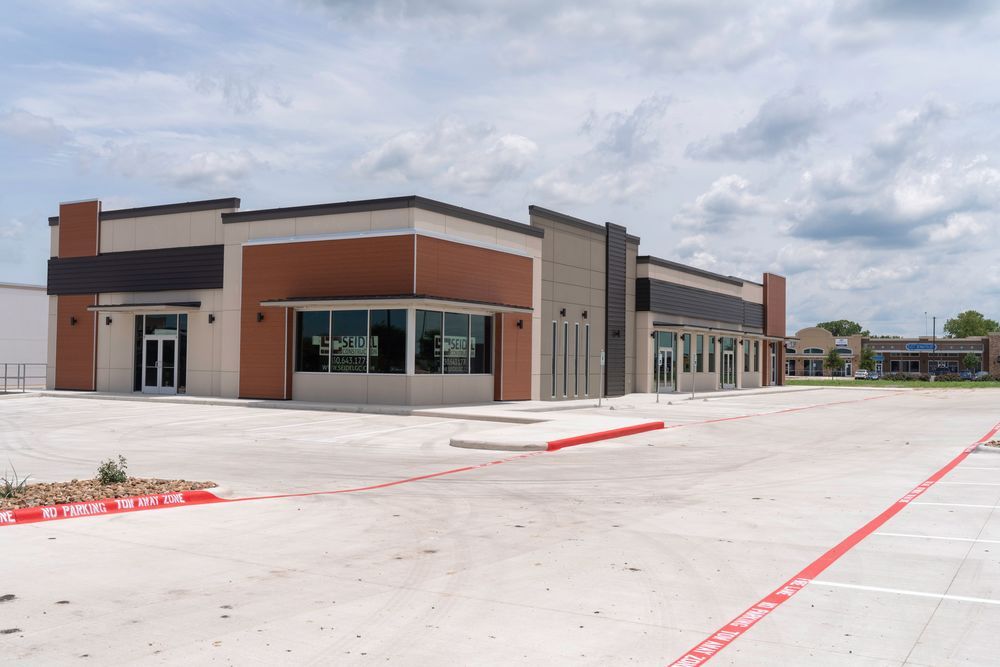 Brand New Office Space in High Growth Area: 615 Oxford Dr, New Braunfels, TX 78130
